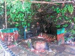 श्री अमलटार देवी मन्दिर, खाडीचौर सिन्धुपाल्चोक — धार्मिक तथा ऐतिहासिक आस्थाको केन्द्र